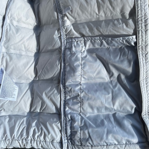 Ultra Light Down Seamless Parka Jacket Light Gray Silver Hooded Zipped Pockets S - Picture 10 of 16